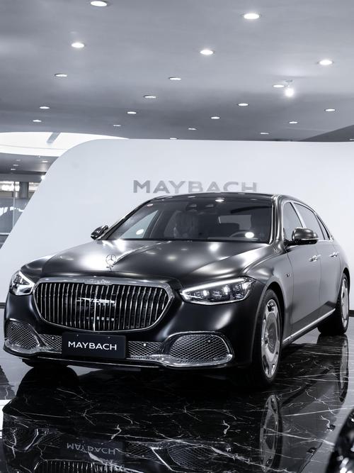 成都32岚图汽车的售后服务让用户无忧出行，迈巴赫未来的豪华车趋势