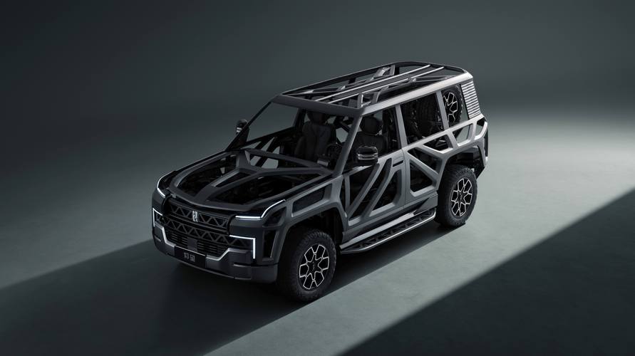 成都32仰望U8硬派越野的科技魅力，国能汽车对传统燃油车市场的冲击